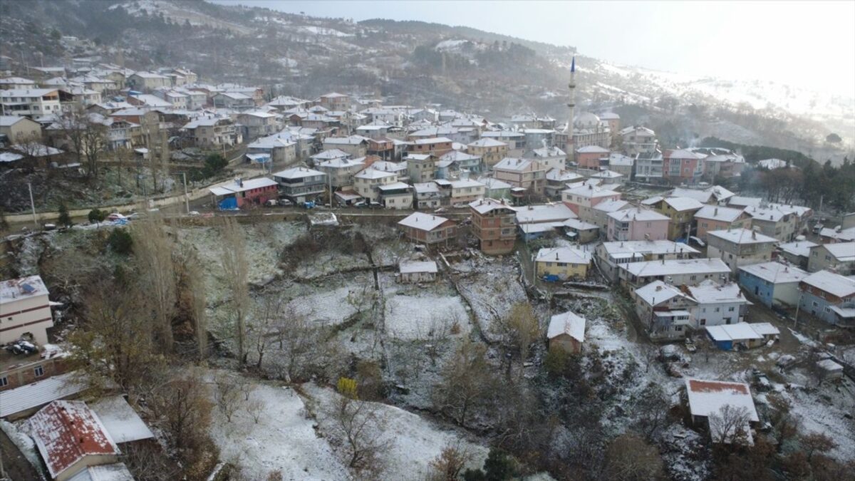 Ege’de kar yağışları! Ege’de kar yağışları!
