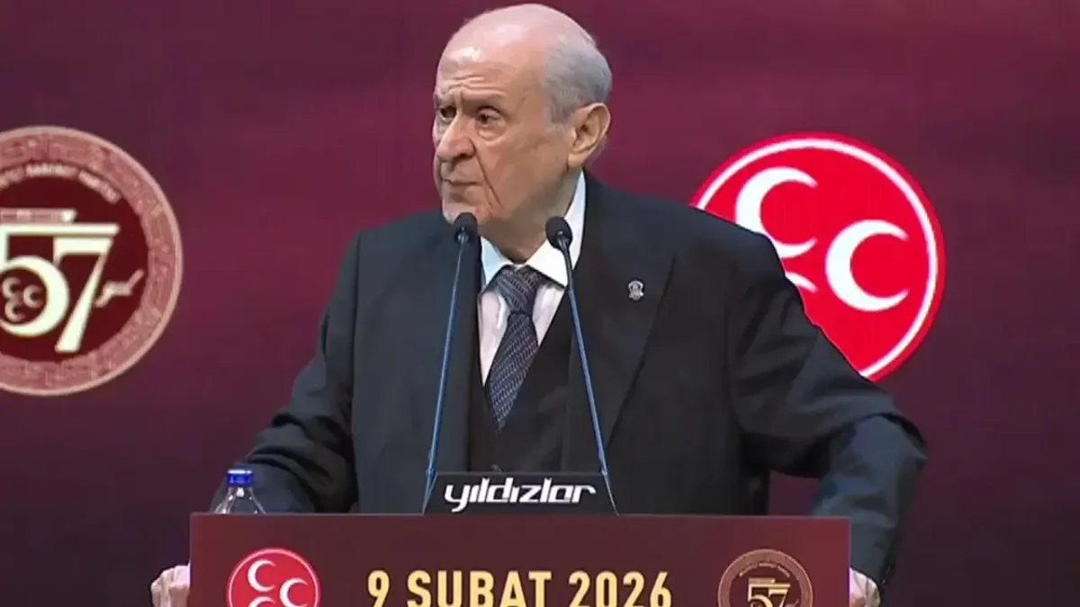 Bahçeli’den sert açıklamalar: Siyasi devşirmeler siz kimsiniz? Bahçeli’den sert açıklamalar: Siyasi devşirmeler siz kimsiniz?