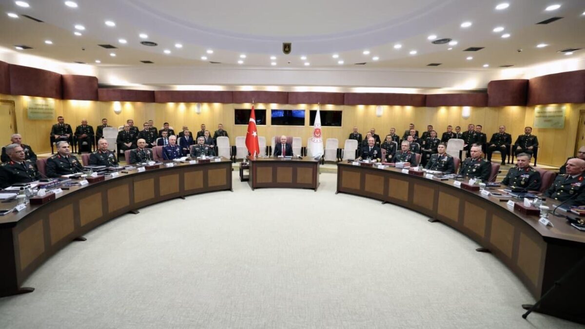 Bakan Güler, Değerlendirme Toplantısı’na katıldı Bakan Güler, Değerlendirme Toplantısı’na katıldı
