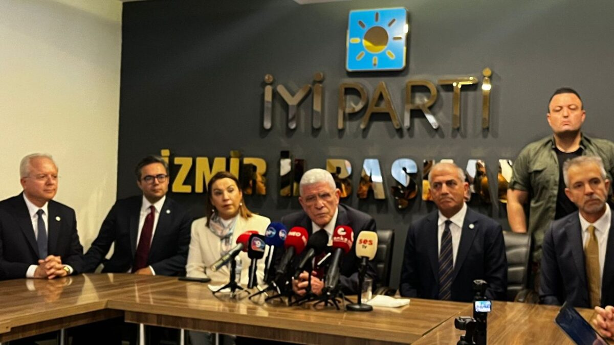 Dervişoğlu’ndan hükümete ve yerel yönetime uyarı: İzmir memnun değilse cezalandırır! Dervişoğlu’ndan hükümete ve yerel yönetime uyarı: İzmir memnun değilse cezalandırır!