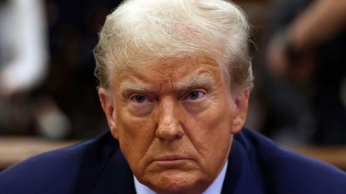 Trump’tan yeni tehdit: İran’ı bu gece çok sert vuracağız Trump’tan yeni tehdit: İran’ı bu gece çok sert vuracağız