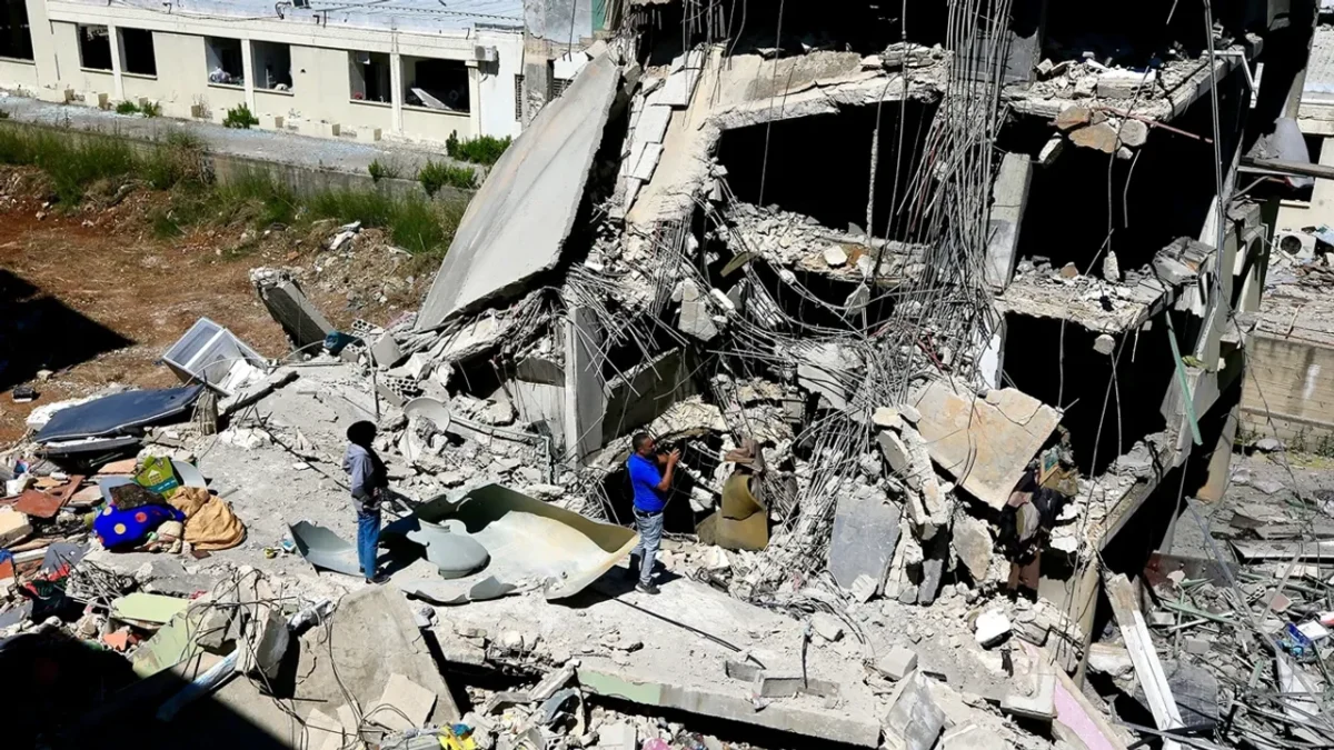 İsrail’in Lübnan’a saldırılarında can kaybı 3 bin 912 oldu İsrail’in Lübnan’a saldırılarında can kaybı 3 bin 912 oldu