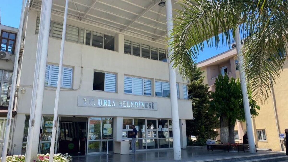 Urla Belediyesi’nden dolandırıcılık uyarısı! Urla Belediyesi’nden dolandırıcılık uyarısı!